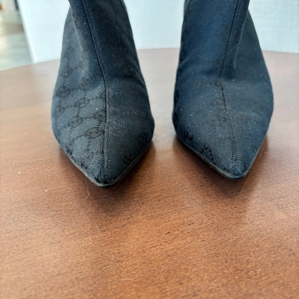 Authentic Vintage Gucci GG Monogram Canvas Pointed Toe Ankle Boots, Size 37. 1/2 - Picture 11 of 13